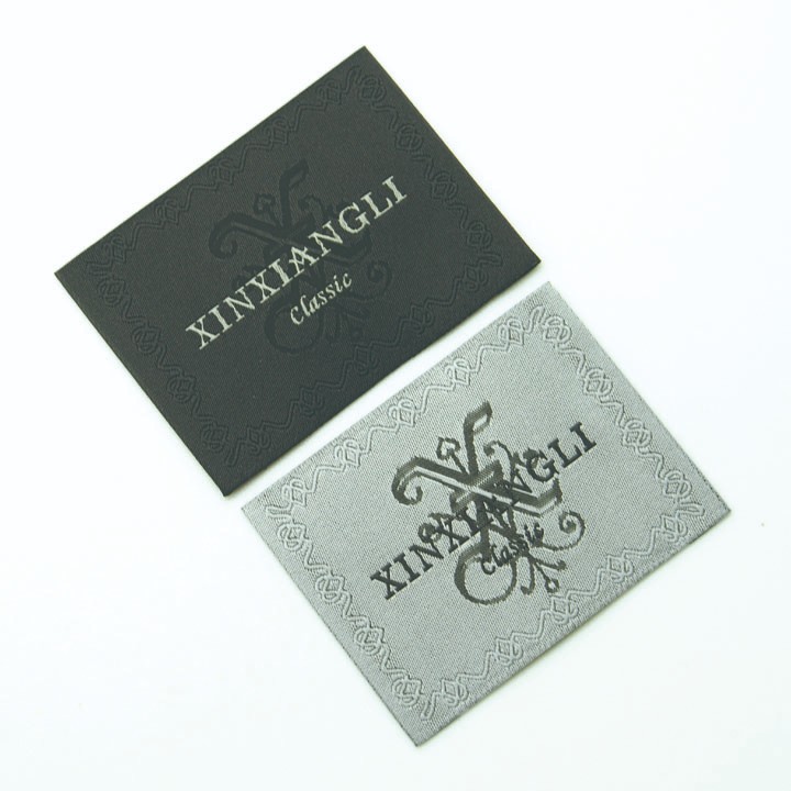 来图设计新款服装领标唛头 箱包鞋帽织唛补丁贴 服装草莓视频污在线批发