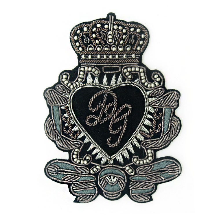 厂家批发定做真金属丝印度绣英伦风肩章胸章服装箱包草莓视频污在线定制